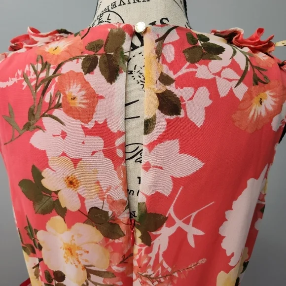 Vince Camuto Sleeveless Floral Chiffon V-Neck Fit & Flare Dress Size 6 NWT - Picture 7 of 12